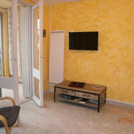 Agreable Studio Avec Cave Et Parking Privatif La Ciotat Exteriör bild
