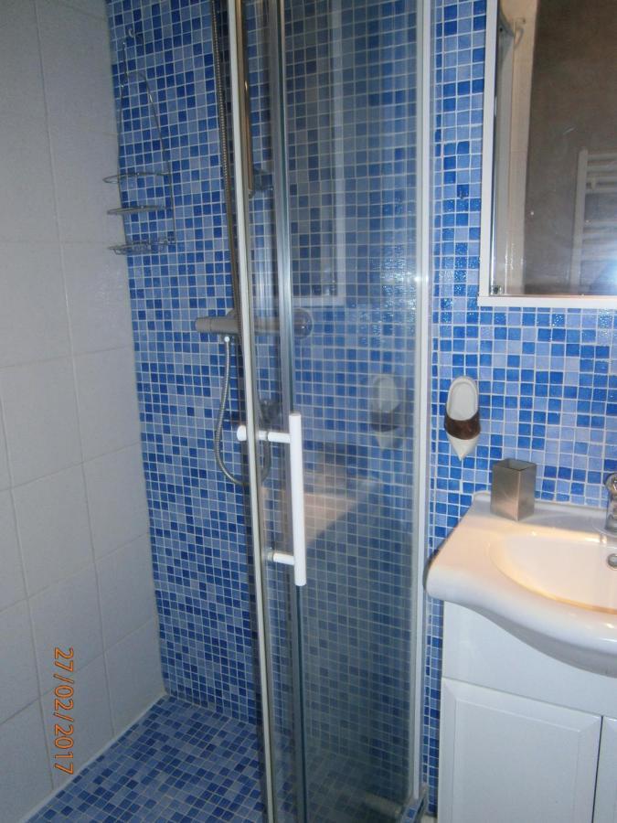 Agreable Studio Avec Cave Et Parking Privatif La Ciotat Exteriör bild